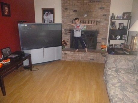 living_room_before_carpet.JPG